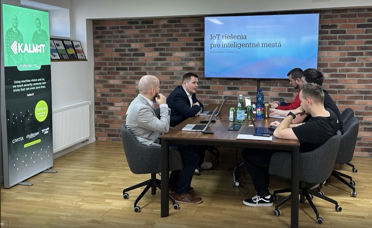 Innovations for Smart Cities: IoT Seminar in Devínska Nová Ves